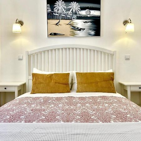 Pirata Milfontes Guest House 빌라노바데밀폰테스 외부 사진